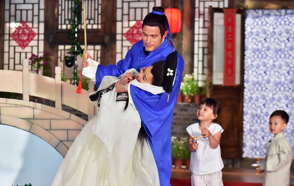 ���賬2��ӭ���� ���ޱ�װ����