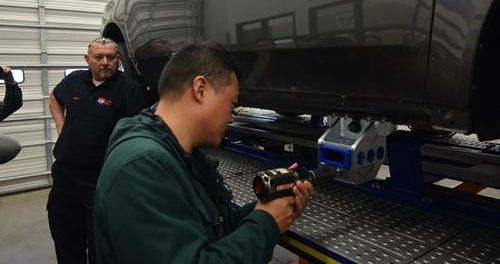 ����ģ���У����ʦ������ ժ����������ñ��