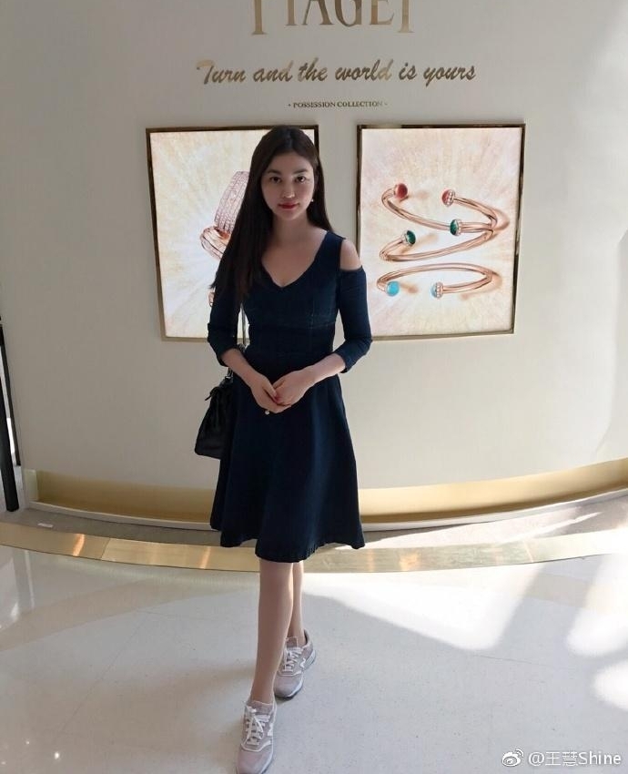 ��������Сħ�ɡ�ħ��Ů��32���� �����ഺ����ʮ��