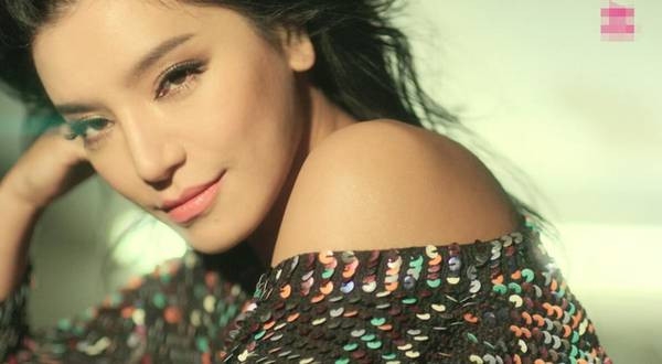 �������崿�Ŀ���Ů��ȫ���ܹھ�����񳤳�����