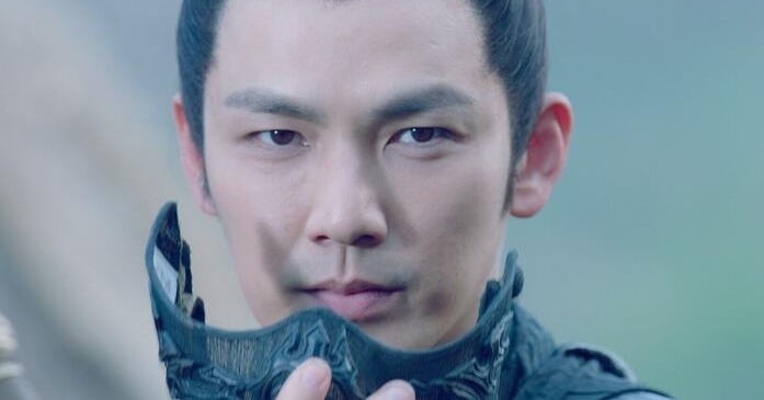 ���������30�꾭����Ӿ磬һ��Ӣ����������һ��