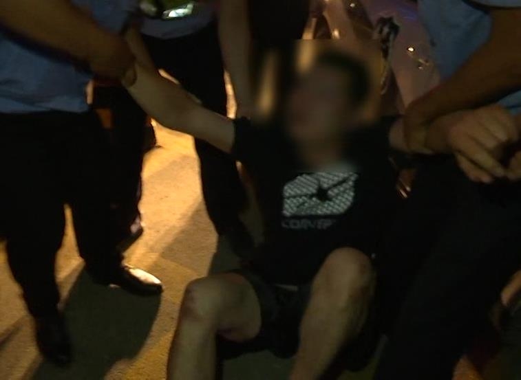 ����˾������񾯣�����������