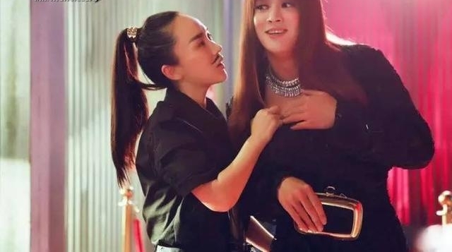 ���й�ʮ����Ů�����У��и��˲�����һλ�õ��ݣ�����Ҳʮ�ָߣ�