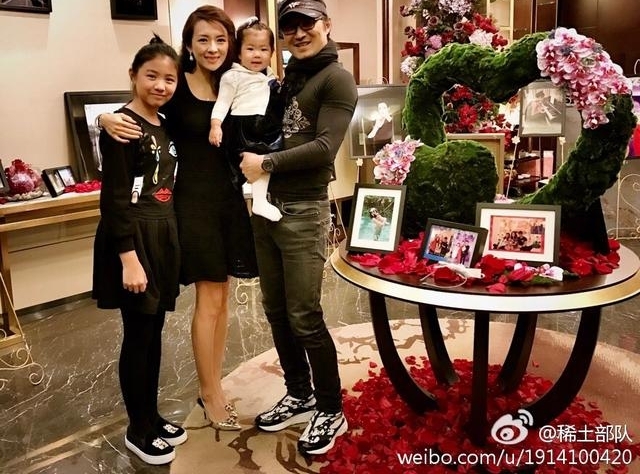 ��������������ɹһ�����ڣ������۸��ְ������ֿ���