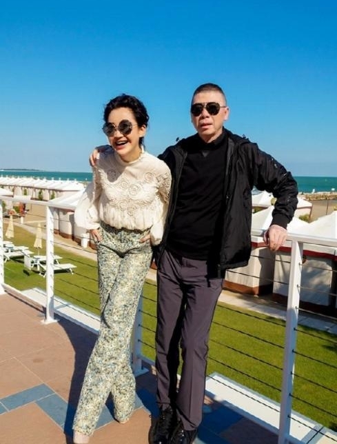 ��ռ�������ˡ��󷢾��Լ��ϵ���ƭ�����磬�ͷ�С�ջ���������������ϵ��