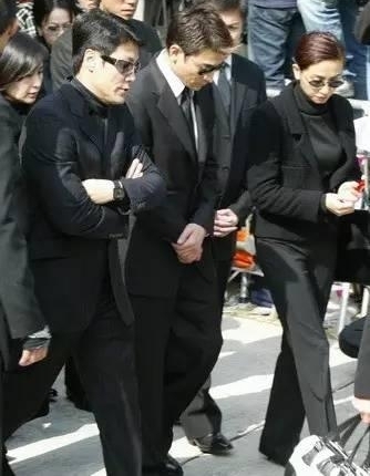 ������Ȧ����÷�޷�˵���̵���������Щ����ʱ���Ů����