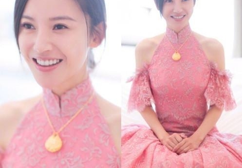 ����橷�ɫ���������飬������ɫ���µ�Ů�Ƕ���˭��