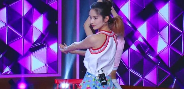 ���ʿ���ʳ���ǿ��˶����ν��ӱ���������Ա��հ�����ѡ��