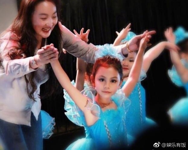 ���ǻ�ѪŮ������������ �������ʼ�������