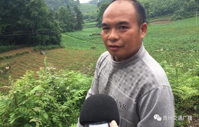 ��˫����ͬ��952�����»��㡪��һ˫Ů�˵��ֳ���һ����