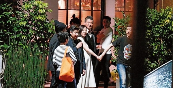 �׳����ǣ�ż������� С14�갮��7���ж����ع�