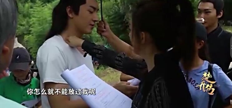 ����ӱ�ָ��¡����Ǵ�������Ű�޹��ڣ�Ƭ��ȴ��������