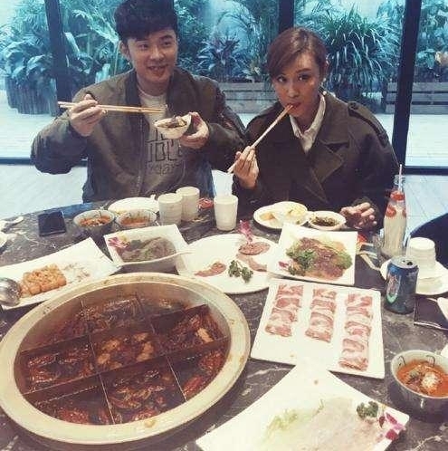 ��ٳ�ڼ�ּ��Ǽ��󣿿������ĵ˳��Ķ�����֪�����жࡰ�ܼҡ���