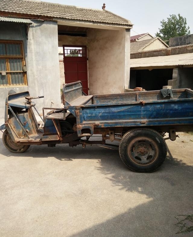 �������͵ĺ�ˮ���ջ�һ��Ļر���������