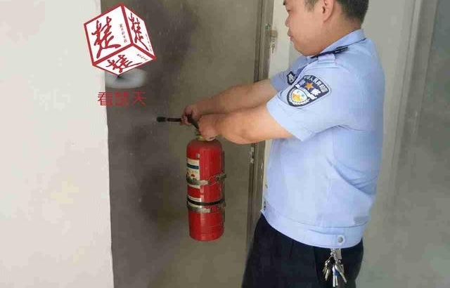 Һ����й©���Ƽ������ӣ���ʯ���ˮ�참ͣ����Ԯ