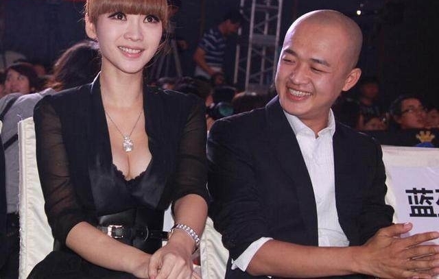 �����Ըл������ĵ����ж����ˣ�����������˧��ķ�Ӧ��֪���ˣ�