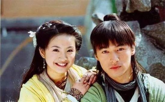 ���Ѻ���Ū�ޣ���֣Ԫ������ˣ�35����������Ů��