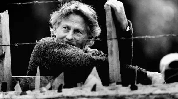 ��ս��Ƭ�ĳ������ĵ��ݣ���������