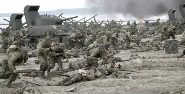 ��ս��Ƭ�ĳ������ĵ��ݣ���������