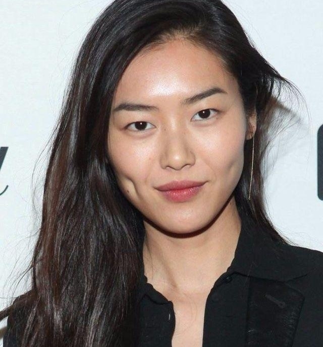 ��λ��������Ů���ǣ�١������������һλ����˿Ʊȣ�