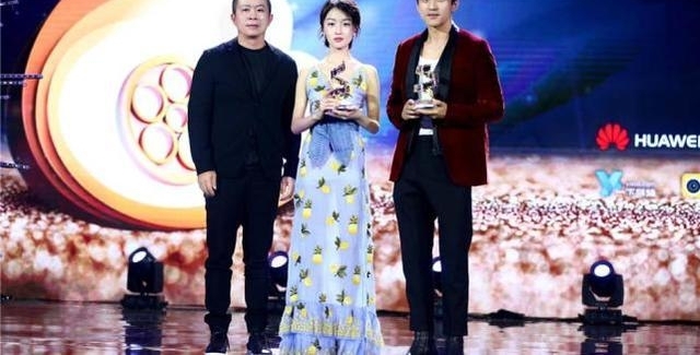 �ܶ���ð������˳�һ����King��Queen