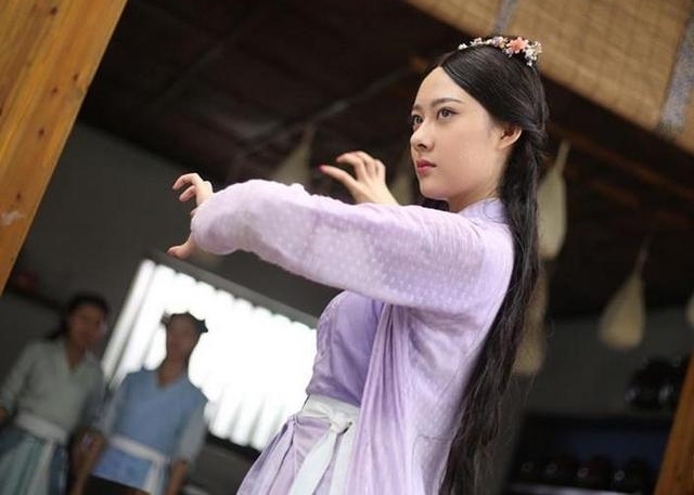 �����Ǵ�����������Ǳ��������䵽����Ժ���Ӻ���ң����ѣ�����