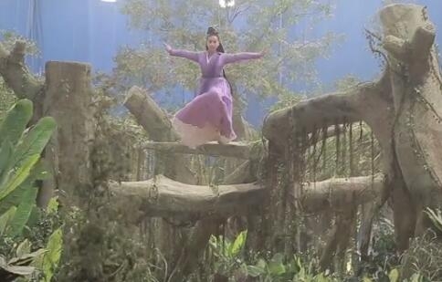 �����ɣ���ʫʫ�Ĵ�Ϸ����������Ӣ��(ͼ)