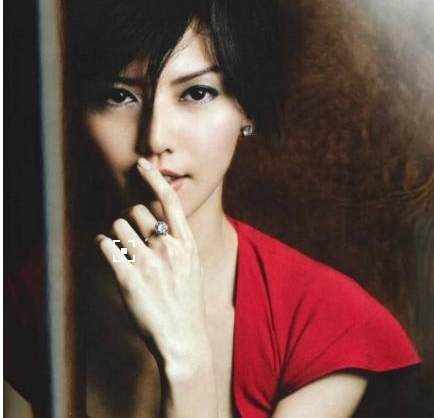 �������ˣ�����Ȧ��ʮ��̷�Ů�ǣ�����������