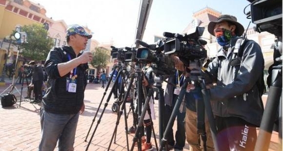 �����ܰɡ��ֵ��������εľ�Ȼ�����ǣ� �粽����ɼ�ǿ���