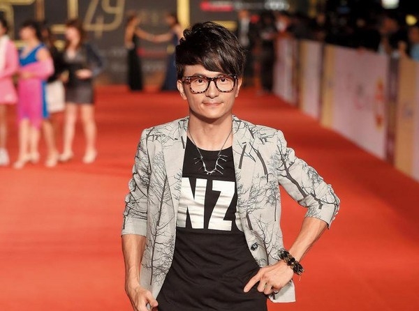 ��Ѫ���������޶�����Ů��ʿ �����߱�������δ���