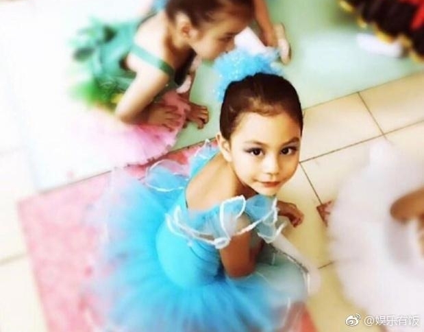 ���ǻ�ѪŮ������������ �������ʼ�������