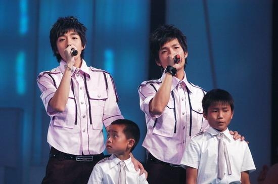 ��������ݺ��״ε�̨�׳�����һ��ɤ���ڶ��ᱼ��