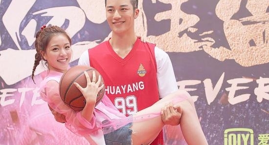 �����������ഺż��硶��Ѫ������ ˧��ӣľ����