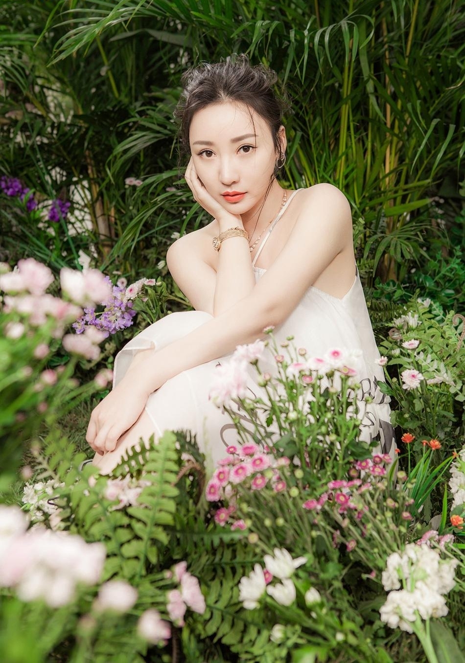 ������Χ�������Ը����� չ��Ũ��Ů��ζ