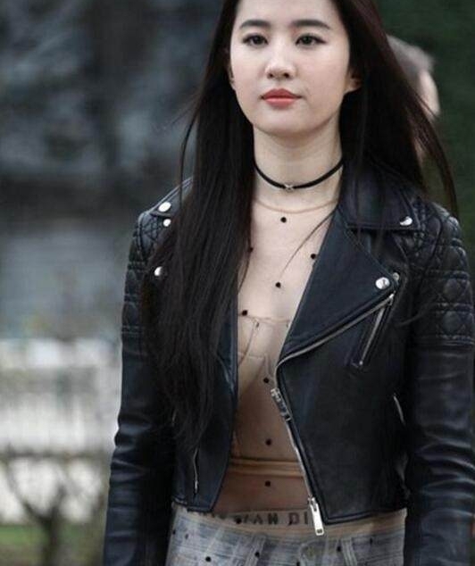 ���徵ͷ�µ�����ƣ��ֳ��������⻹�ǲ�ʳ�˼��̻�����ɽ����