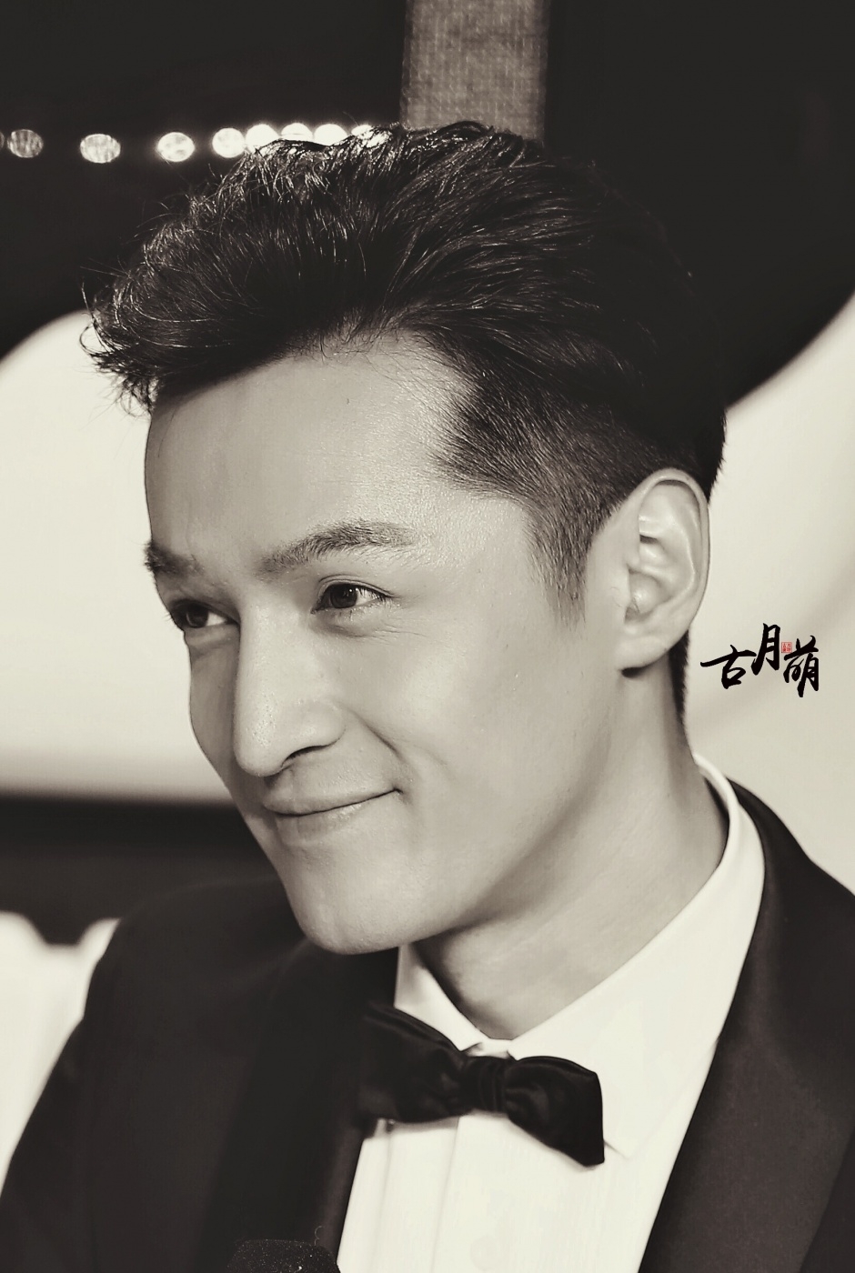 ������������ ��������Ů���̵�