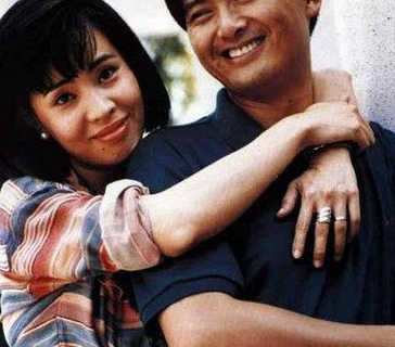 ���󷢵���λӰ����λŮ����������ϥ������