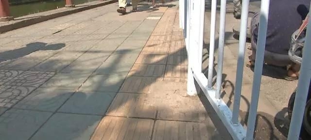 ��ȫ��������ռ��ä�� ���ǲ������ػ��ǲ������أ�