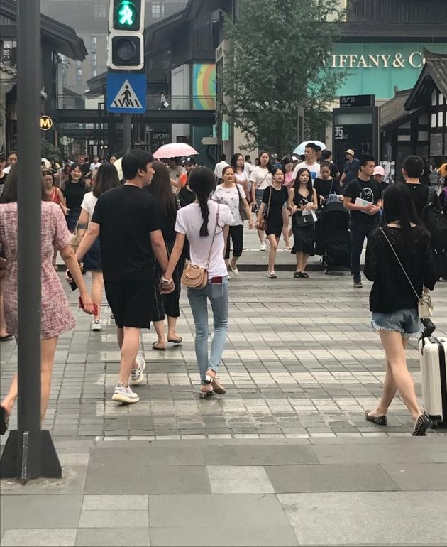 Խ��Խ�ߵ�����˼�϶��ö��ٱ�ż�� ��ǣ�ֹ���·