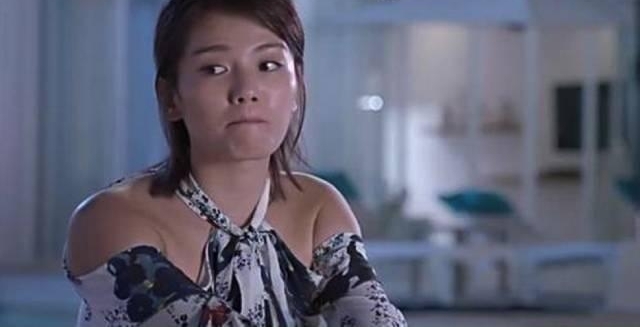 ����ֻ����30+����Ϊ���ֱۣ���ԲԲ��ϸ�첲��Ů�б��