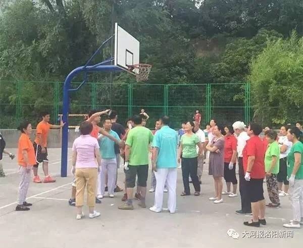ý�壺�������ˡ�Ϊ�ϲ�������ӣ����ǲ��뿴��