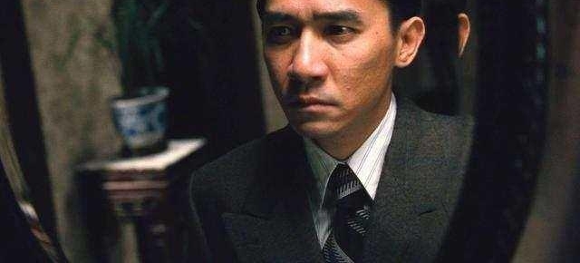 ����Ӱ̳ʷ����ΰ���10������Ա���绪��������ɱ����С����