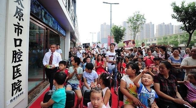 �Ĵ�������ò���ơ��°����� ���ȫ������10��