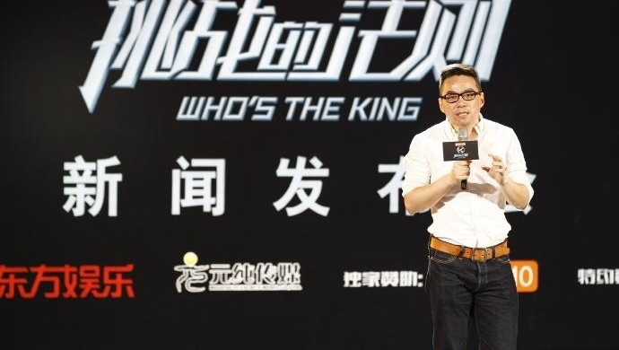 �Ի������������ա��ܵ��ݣ�ģʽ���µ��Ƶ���������ͻ��