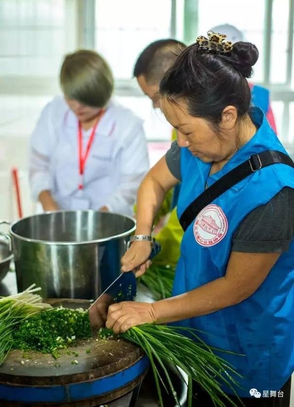 ����վ�¾�Beyond����ƼҾ��ݳ�����Ʊ�Ͻ���