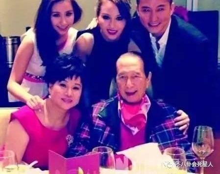 ���Ƕ�����̫Ů������������������˽��Ů������·��̯��59Ԫ����