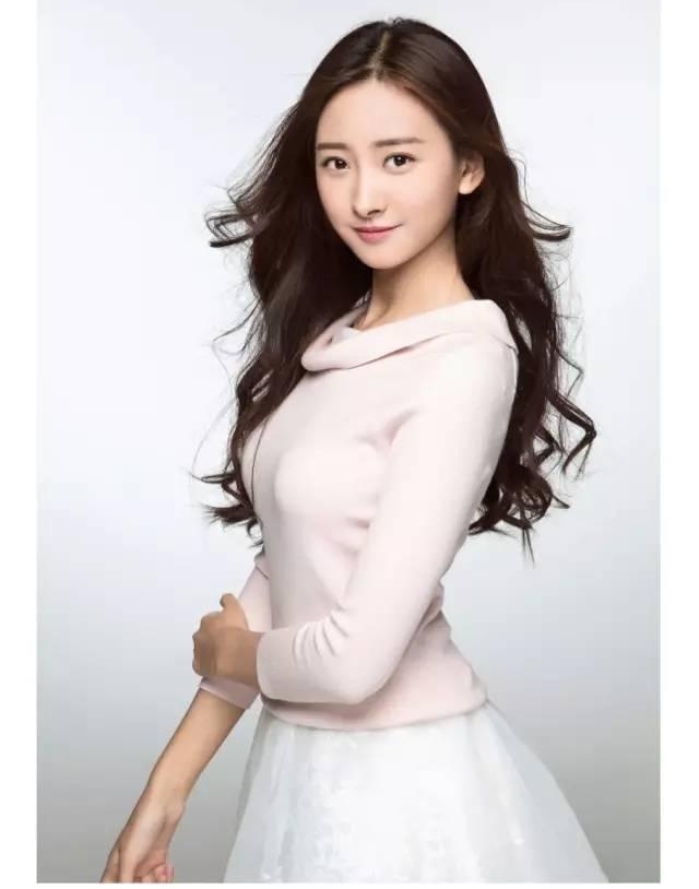 �쿴���°����������Ů��������̨�ˣ�������д��