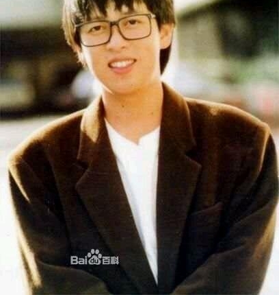 ���Ӣ�ţ���λ���������ĸ�̨���ǣ����һλӰ����������