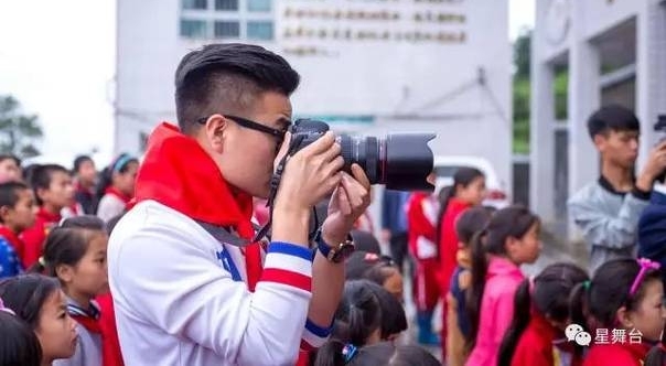 ����վ�¾�Beyond����ƼҾ��ݳ�����Ʊ�Ͻ���