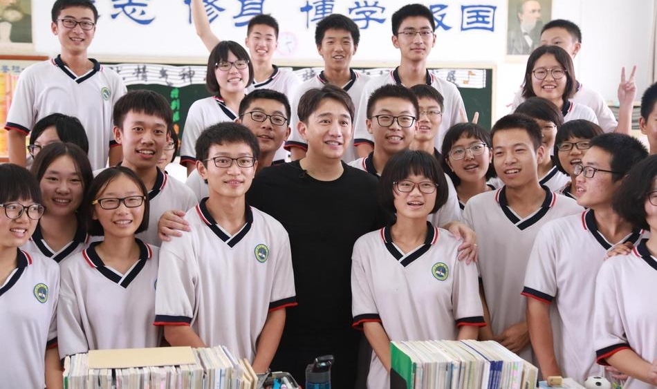 ������3������7��9 ������־���빤�˳Է�����